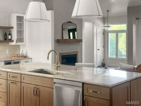 $639,000 | 679 Jonathan Road, Hannibal, MO 63401