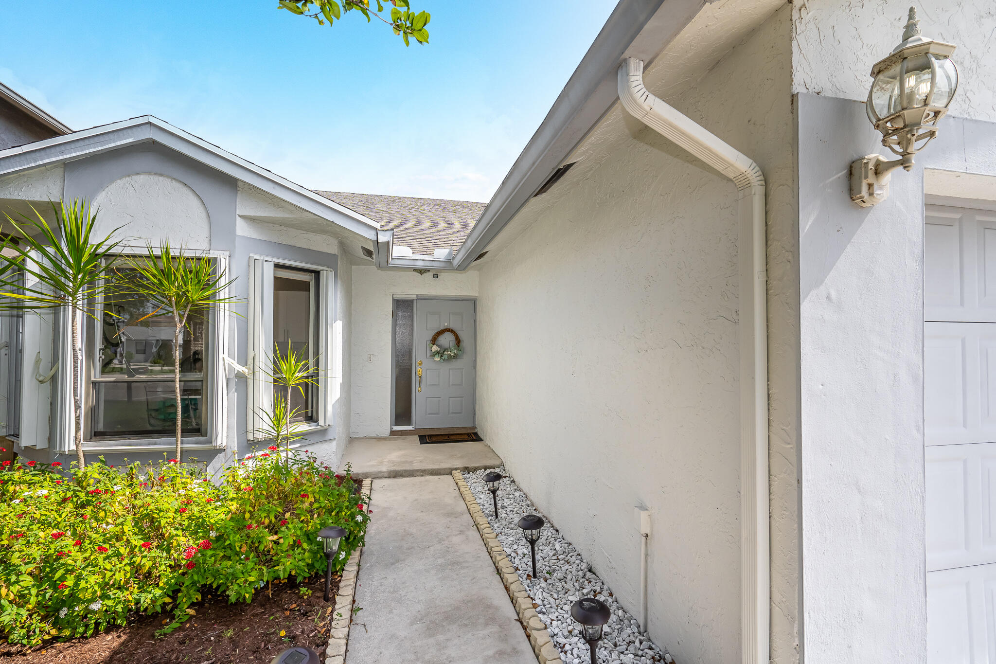 8583 Brody Way Boca Raton, FL 33433 - Photo 4 of 28 DSC04852-Edit