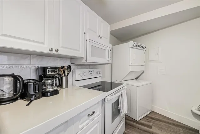 $455,000 | 1881 Washington Avenue, Unit 4B, Miami Beach, FL 33139