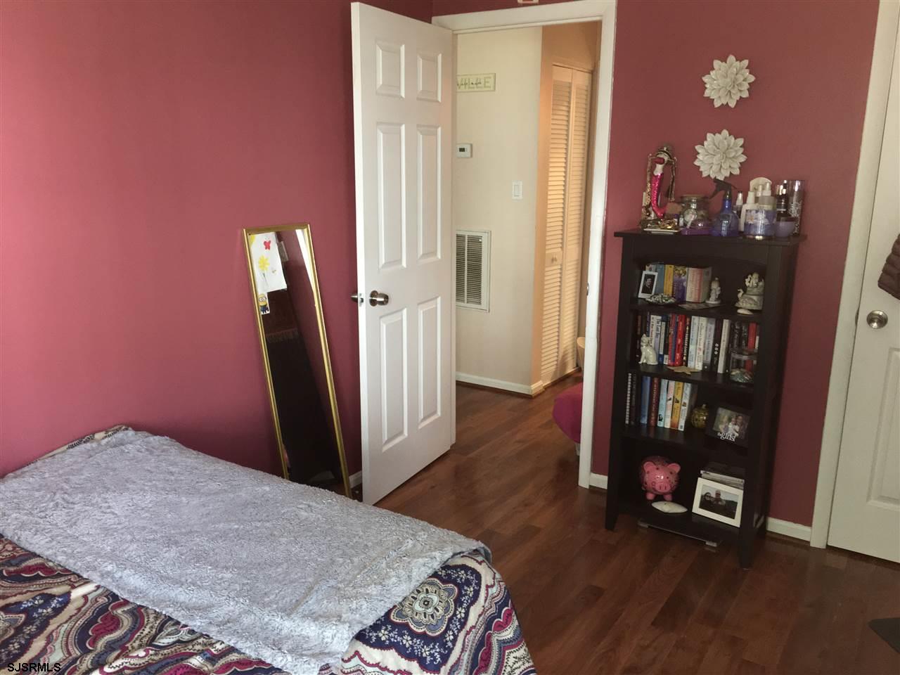 185 Meadow Ridge Road, Unit 185 Galloway Township, NJ 08205 - Photo 11 of 16 Gallery Image 11