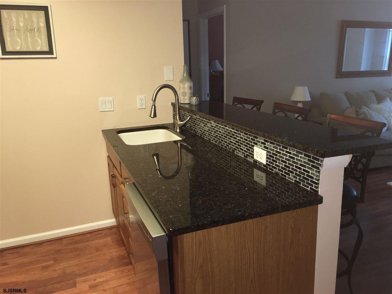 185 Meadow Ridge Road, Unit 185 Galloway Township, NJ 08205 - Photo 7 of 16 Gallery Image 7