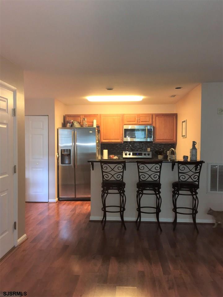 185 Meadow Ridge Road, Unit 185 Galloway Township, NJ 08205 - Photo 8 of 16 Gallery Image 8