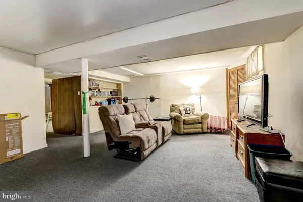 $249,999 | 5623 Carter Avenue, Baltimore, MD 21214