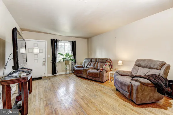 $249,999 | 5623 Carter Avenue, Baltimore, MD 21214