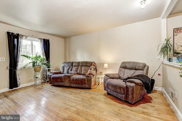 $249,999 | 5623 Carter Avenue, Baltimore, MD 21214