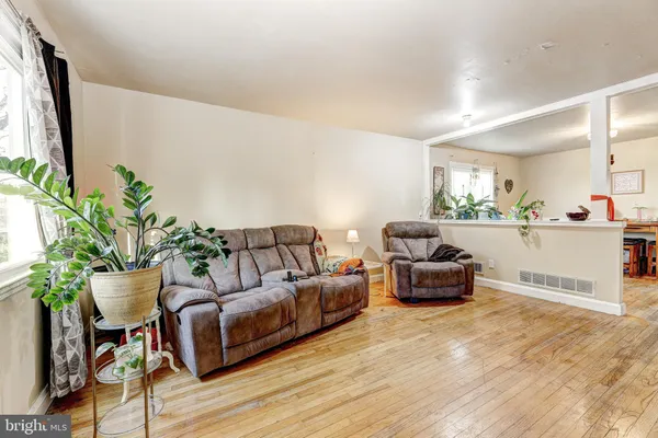 $249,999 | 5623 Carter Avenue, Baltimore, MD 21214