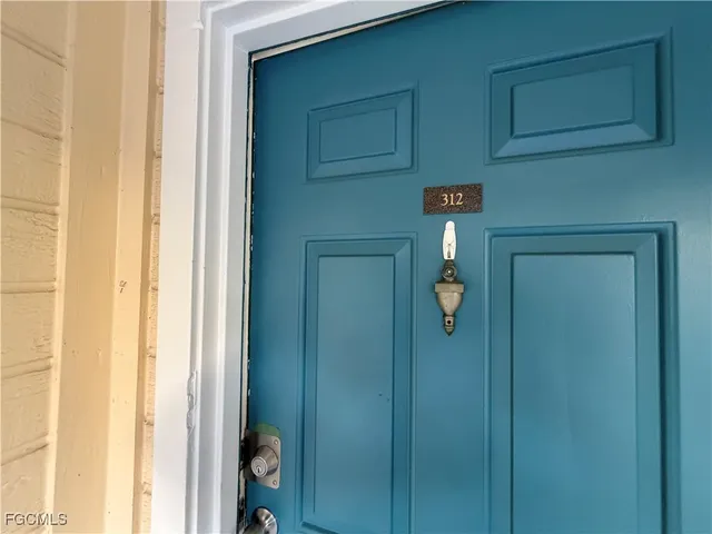 $1,200 | 12520 Equestrian Circle, Unit 312, Fort Myers, FL 33907