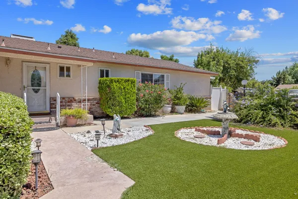 $352,000 | 4909 East Fillmore Avenue, Fresno, CA 93727