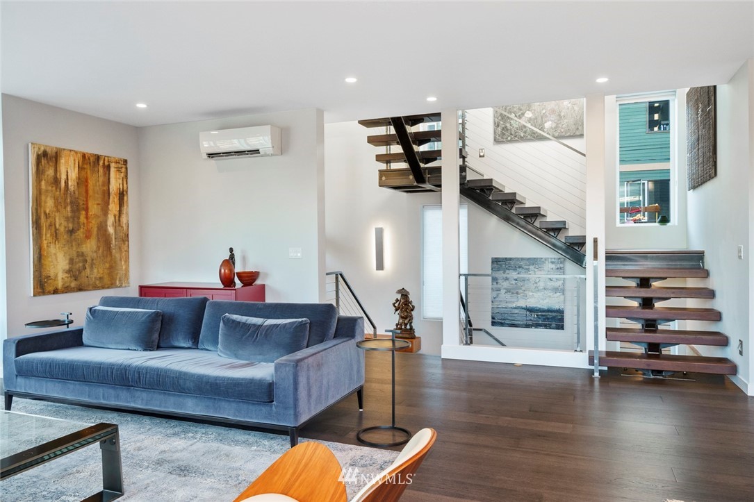 514 North 75th Street Seattle, WA 98103 - Photo 14 of 40 Gallery Image 14