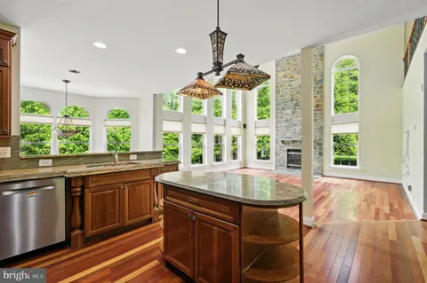 $1,350,000 | 1002 Covington Way, Annapolis, MD 21401