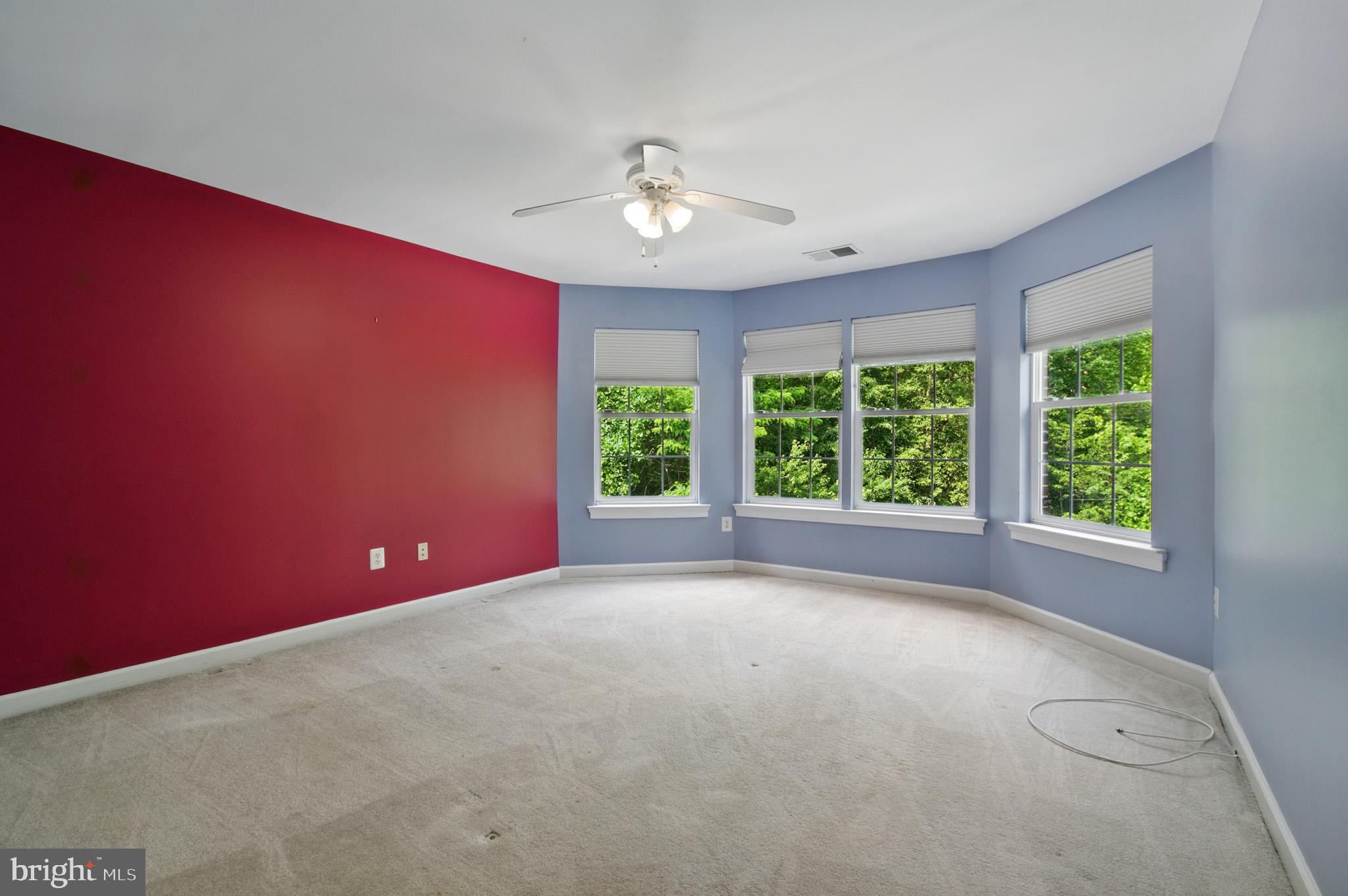1002 Covington Way Annapolis, MD 21401 - Photo 36 of 78 a view of a livingroom with a window