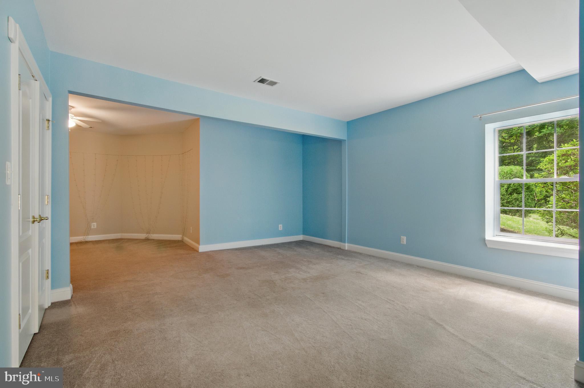 1002 Covington Way Annapolis, MD 21401 - Photo 52 of 78 an empty room with a window
