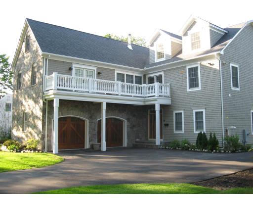 10 Ivy Road Wellesley, MA 02482 - Photo 1 of 5 a front view of a house with yard