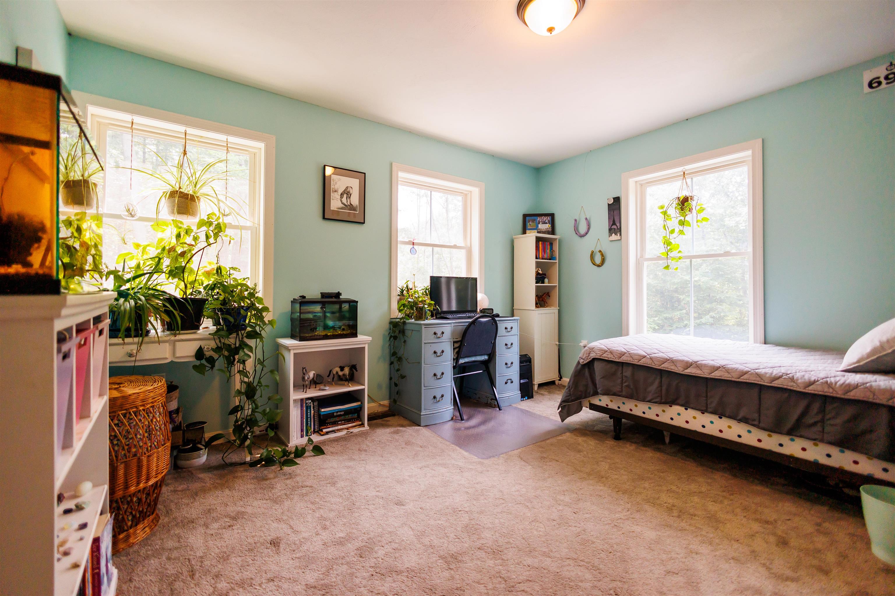 412 Flanders Memorial Road Weare, NH 03281 - Photo 9 of 30