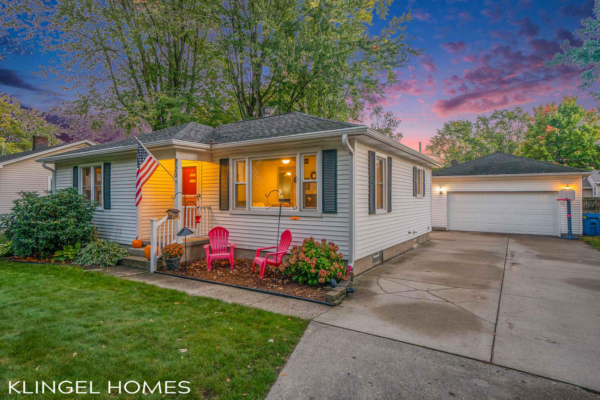 720 River Street Spring Lake, MI 49456 - Photo 1 of 32 DSC03536