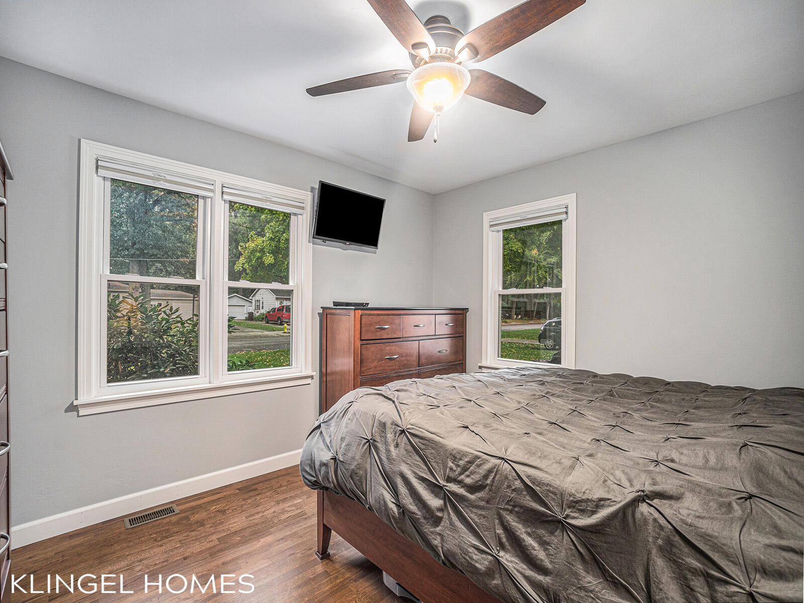 720 River Street Spring Lake, MI 49456 - Photo 9 of 32 DSC03507