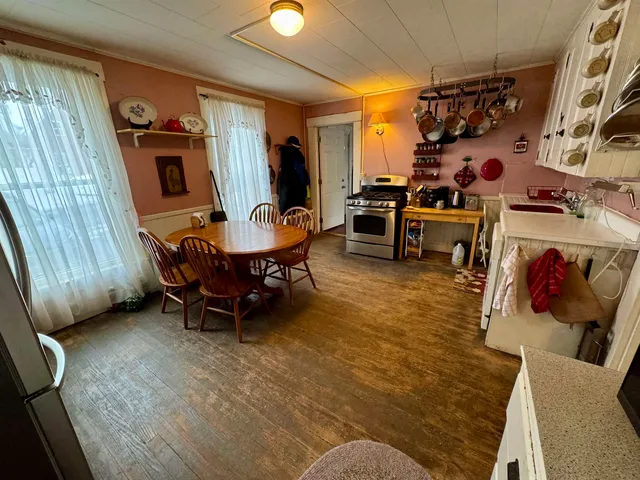 $355,000 | 20 Pine Street, Haverhill, NH 03785