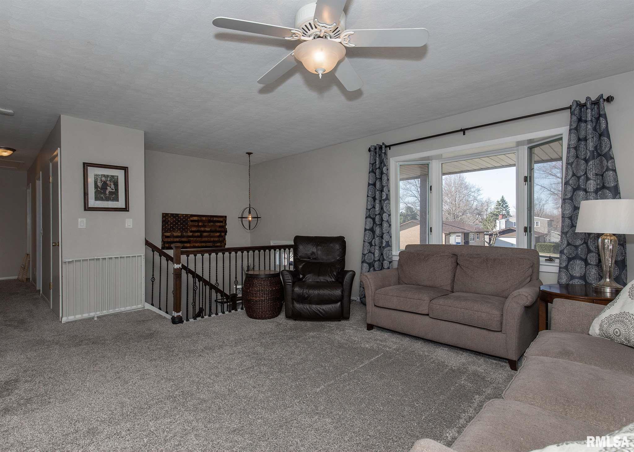 2622 Fairhaven Road Davenport, IA 52803 - Photo 5 of 29 Gallery Image 5