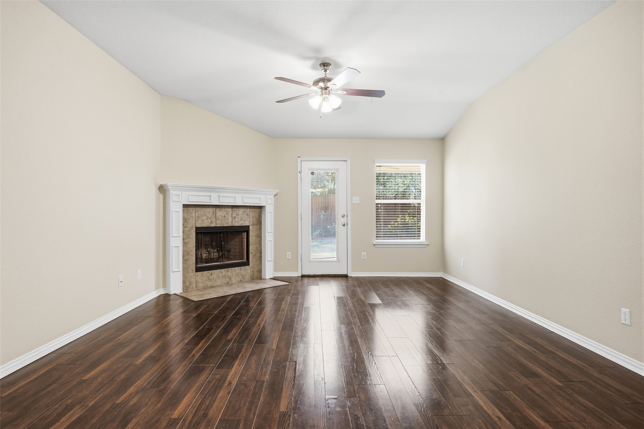 1069 Talley Loop Buda, TX 78610 - Photo 14 of 31