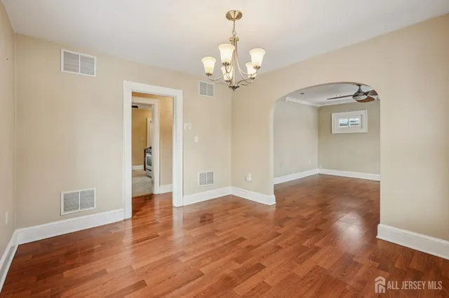 $499,999 | 14 Fountain Street, East Brunswick, NJ 08816