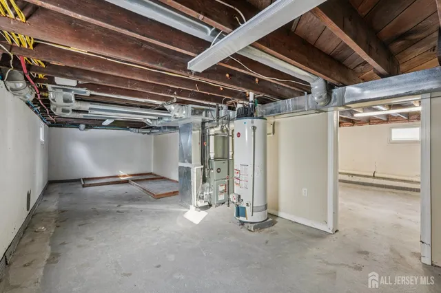 $499,999 | 14 Fountain Street, East Brunswick, NJ 08816