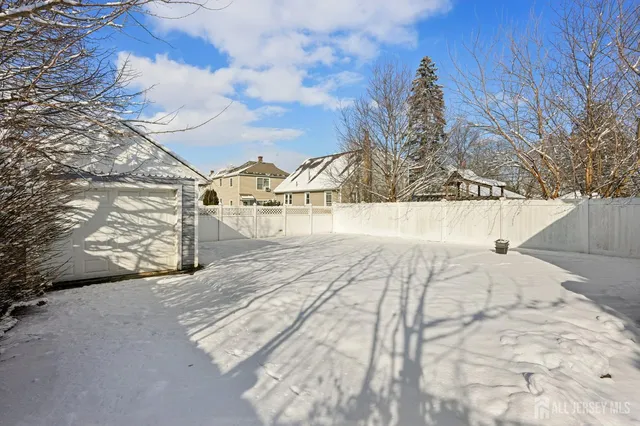 $499,999 | 14 Fountain Street, East Brunswick, NJ 08816