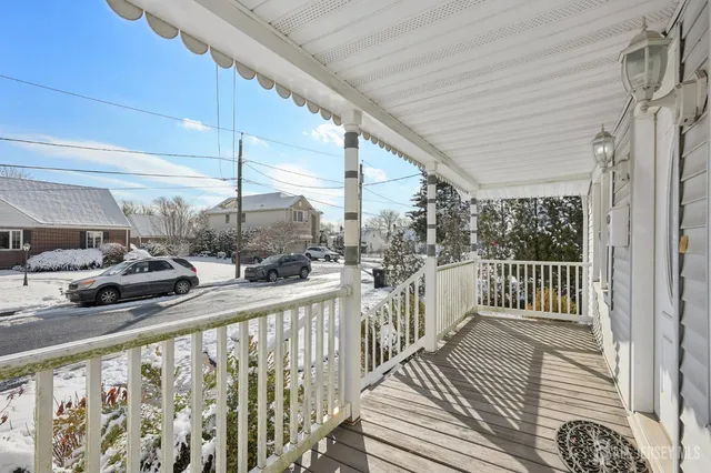 $499,999 | 14 Fountain Street, East Brunswick, NJ 08816