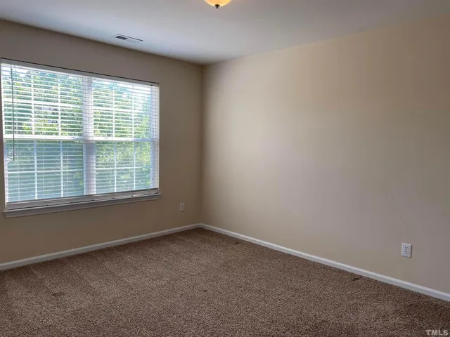 $2,495 | 234 Stobhill Lane, Fuquay-Varina, NC 27526