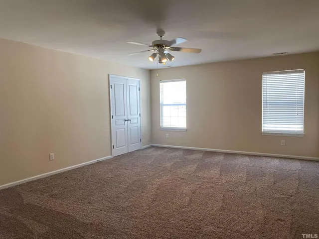 $2,495 | 234 Stobhill Lane, Fuquay-Varina, NC 27526