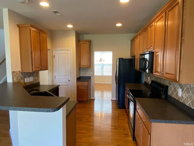 $2,495 | 234 Stobhill Lane, Fuquay-Varina, NC 27526