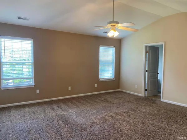 $2,495 | 234 Stobhill Lane, Fuquay-Varina, NC 27526