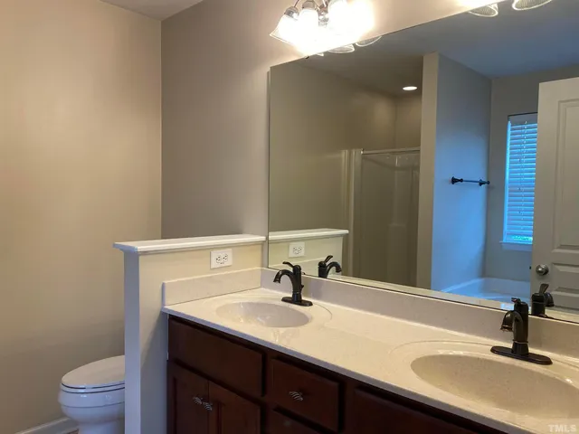 $2,495 | 234 Stobhill Lane, Fuquay-Varina, NC 27526