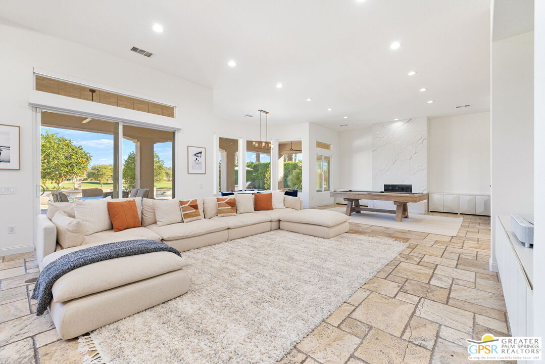 81215 Legends Way La Quinta, CA 92253 - Photo 15 of 45