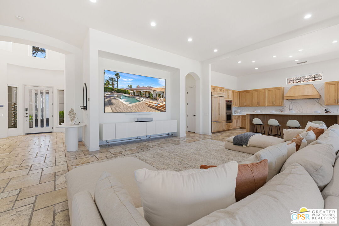 81215 Legends Way La Quinta, CA 92253 - Photo 23 of 45