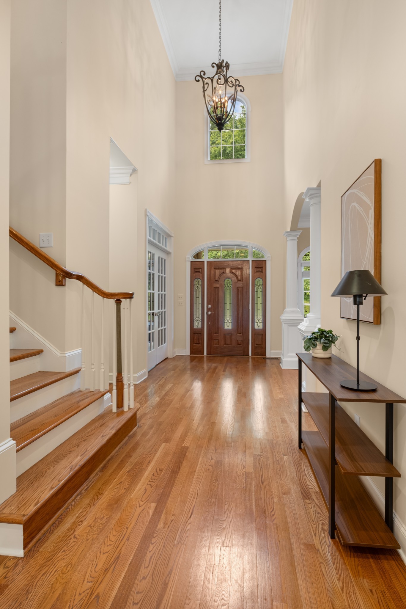 424 Sandcastle Road Franklin, TN 37069 - Photo 10 of 62 a view of a livingroom with furniture wooden floor and windows