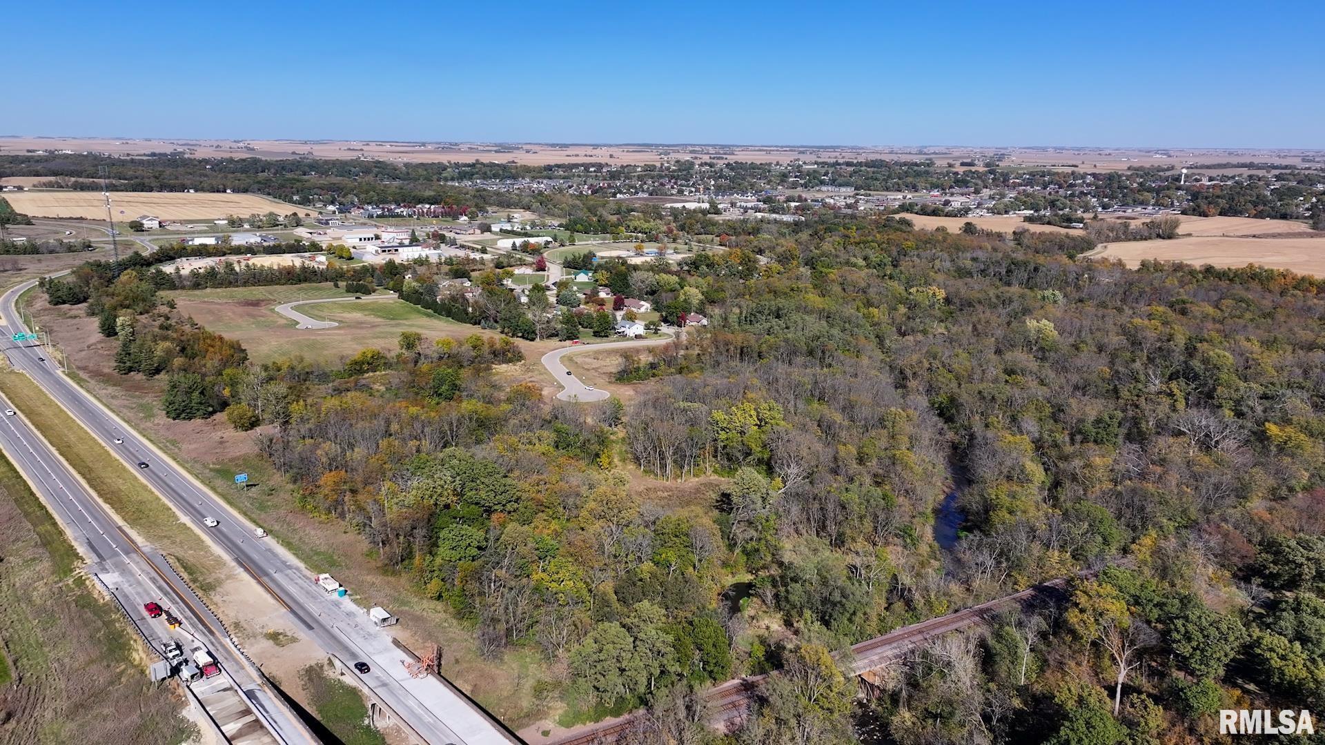 302 Silver Creek Road De Witt, IA 52742 - Photo 7 of 14 a view of a city