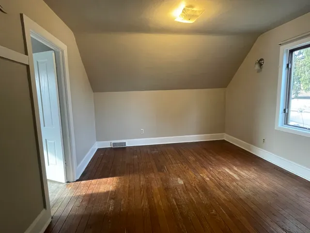 $194,900 | 1424 Mehrtens Avenue, Sheboygan, WI 53081