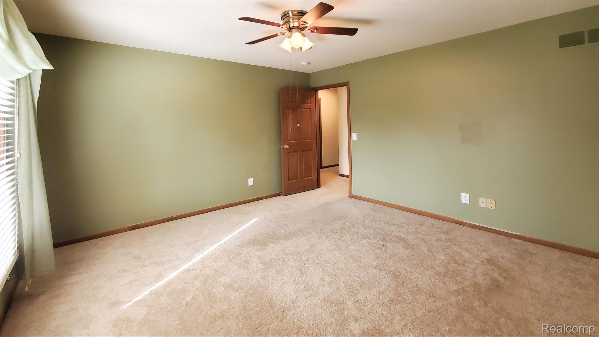 4869 Rambling Drive Troy, MI 48098 - Photo 52 of 66 Gallery Image 52