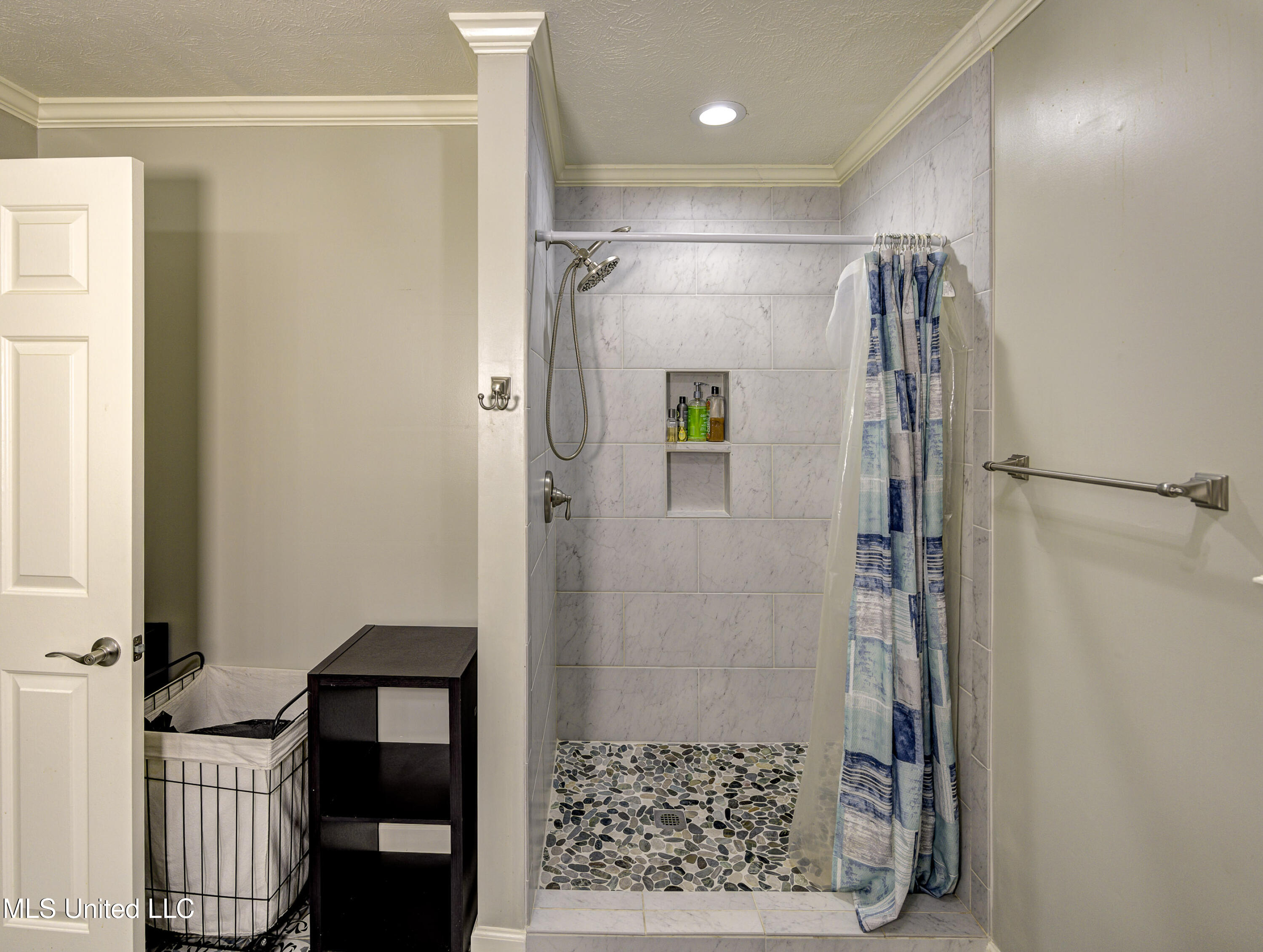 130 Cidero Road Raymond, MS 39154 - Photo 29 of 52 Third Bathroom 2