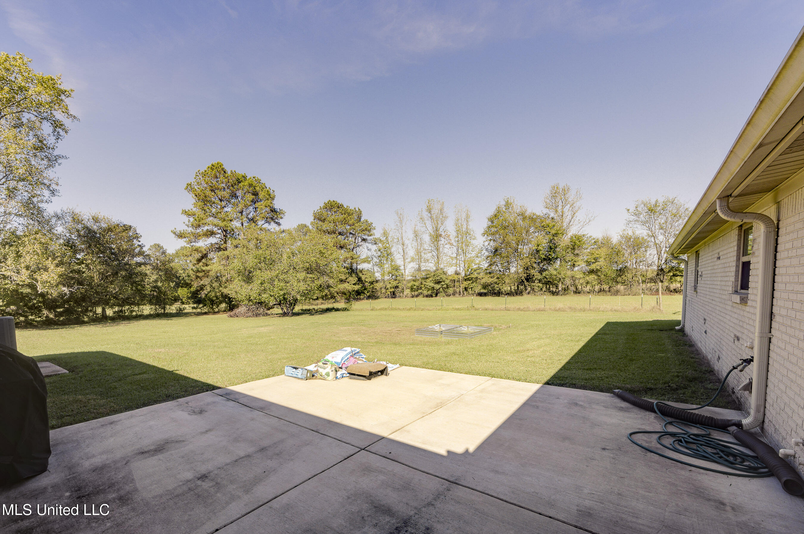 130 Cidero Road Raymond, MS 39154 - Photo 36 of 52 Patio 2
