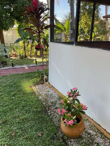 $1,150,000 | 6706 Inwood, North Lauderdale, FL 33068