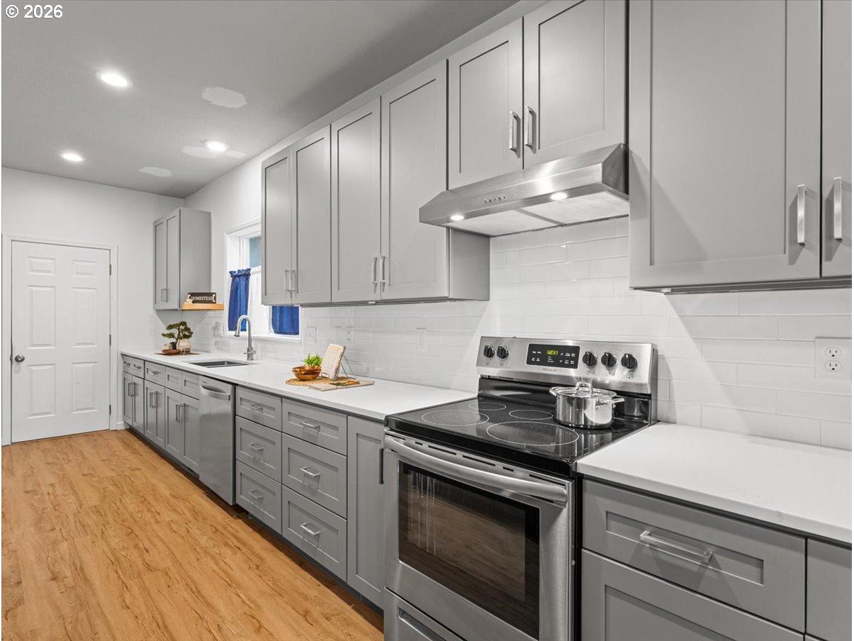 2952 Southeast Pheasant Avenue Gresham, OR 97080 - Photo 12 of 44