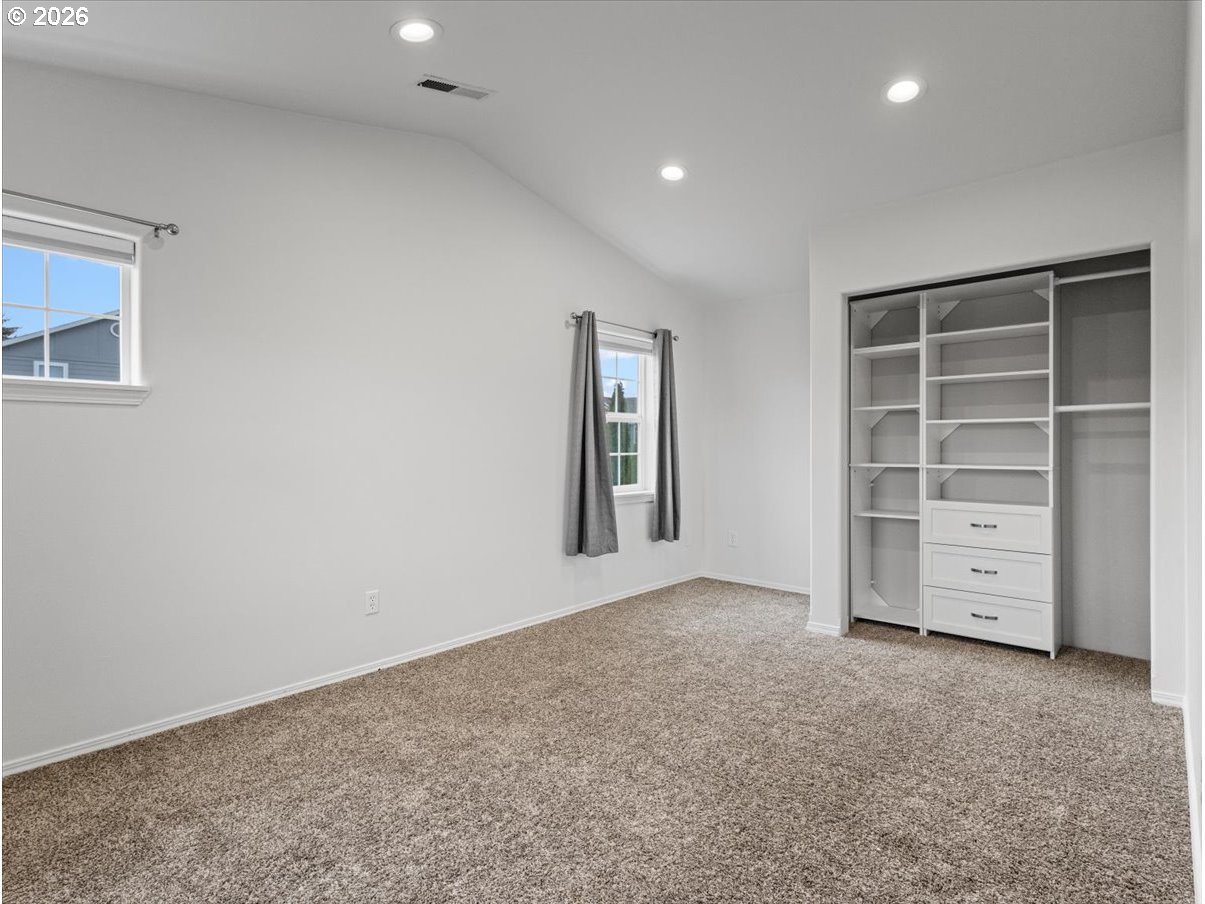 2952 Southeast Pheasant Avenue Gresham, OR 97080 - Photo 25 of 44