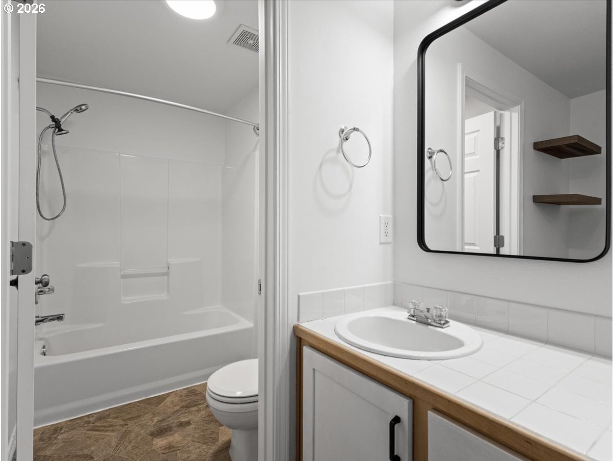 2952 Southeast Pheasant Avenue Gresham, OR 97080 - Photo 30 of 44