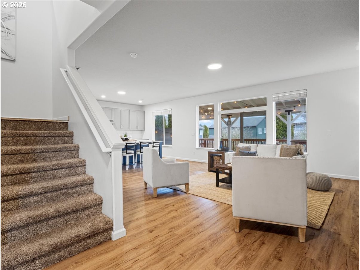 2952 Southeast Pheasant Avenue Gresham, OR 97080 - Photo 4 of 44