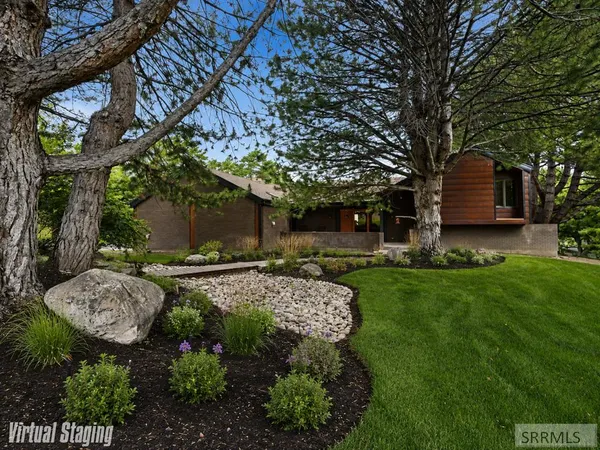 $795,000 | 5620 South Marbrisa Lane, Idaho Falls, ID 83406
