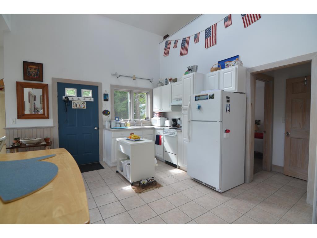 528 Stoney Brook Road Springfield, NH 03284 - Photo 3 of 17