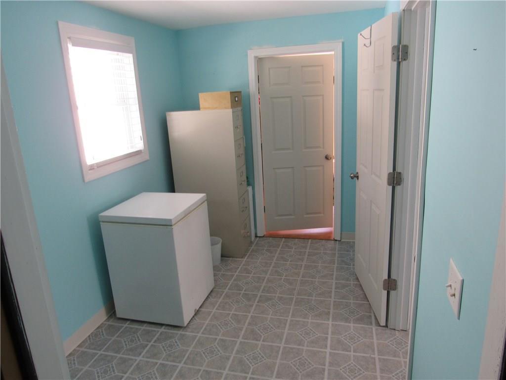 558 Poland Road Auburn, ME 04210 - Photo 7 of 26 Laundry room between MB and master...