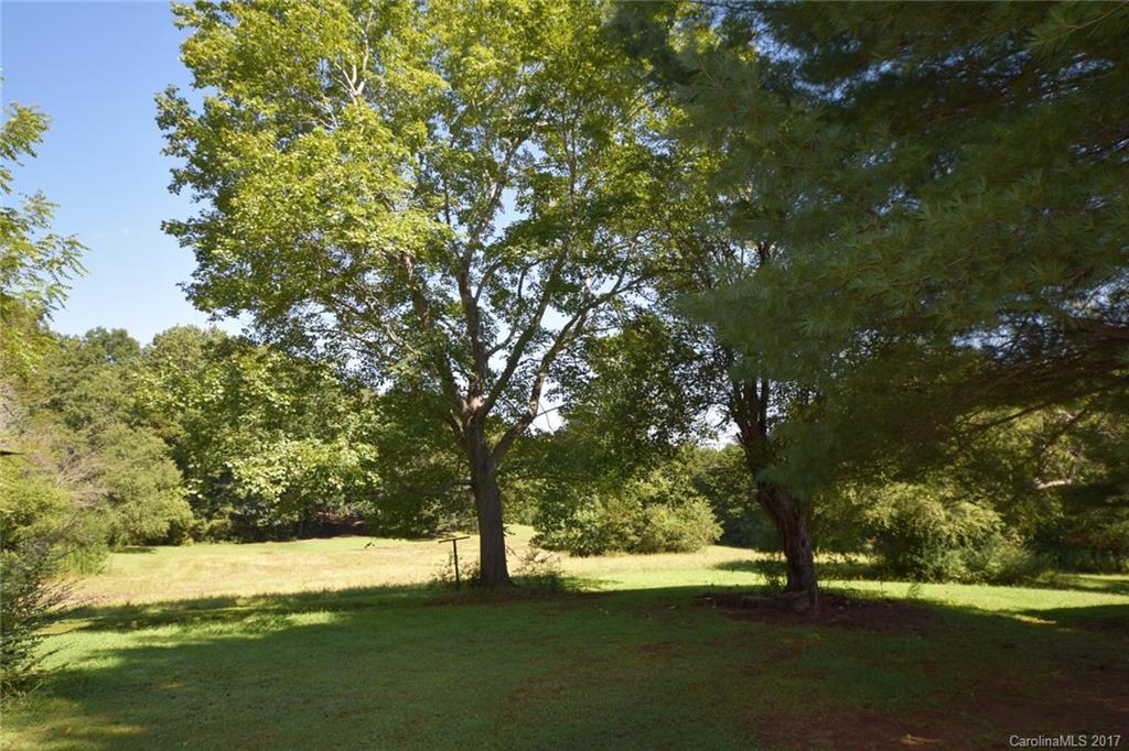 3740 Walker Road Maiden, NC 28650 - Photo 13 of 24 Gallery Image 13