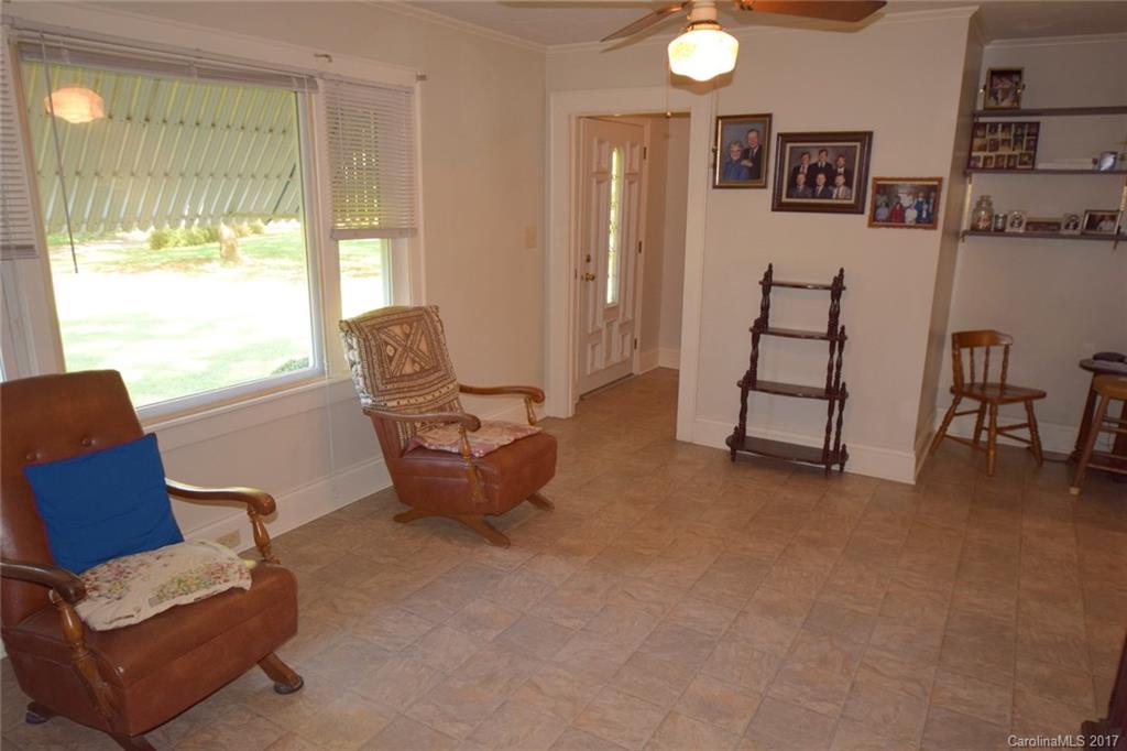 3740 Walker Road Maiden, NC 28650 - Photo 20 of 24 Gallery Image 20
